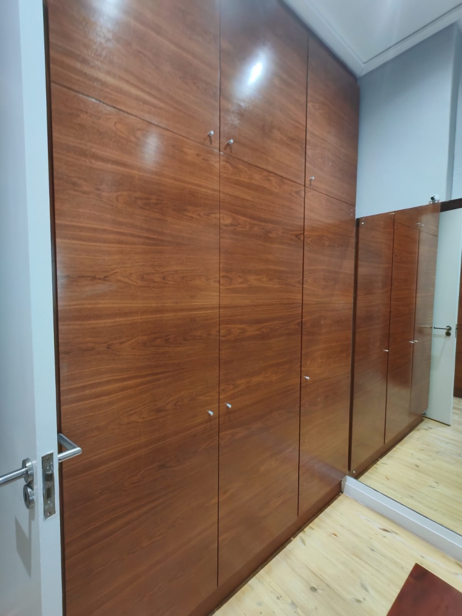 1 Bedroom Property for Sale in Summerstrand Eastern Cape